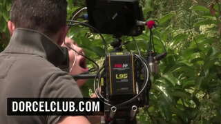 Backstage je Dorcel filma - 40 let, je moja počitnice brez moj mož - z Lexi Lowe, Léa Guerlin, Sienna Dan, Dani Daniels