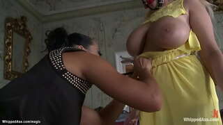 ���ाट तपकिरी रंगाचे केस थोडे dominatrix Sandra Romain धाव प्रचंड स्तन उंच सोनेरी झेक समलिंगी संबंध ठेवणारी स्त्री गुलाम Angel Wicky नंतर गुदद्वारासंबंधीचा fucks her in दोरी गुलामी सह बायकांसाठीचा कृत्रिम लंड