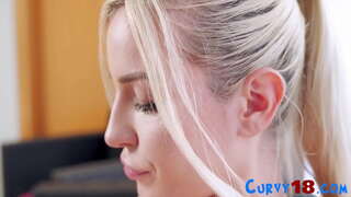 Big Tits Adolescente Fodido Por BBC