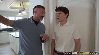 Кого ош анальный членвлӓ дон секс скай шанель негритянка ӹштӹмӹ рам